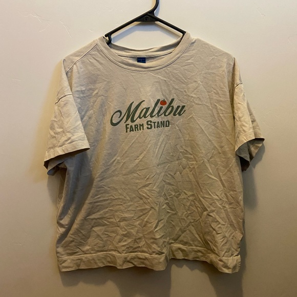 Old Navy Malibu Farm Stand Beige T-Shirt - Picture 1 of 3
